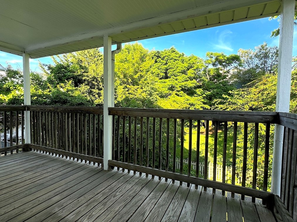 125 Waban St, Newton MA 02458-1412 exterior