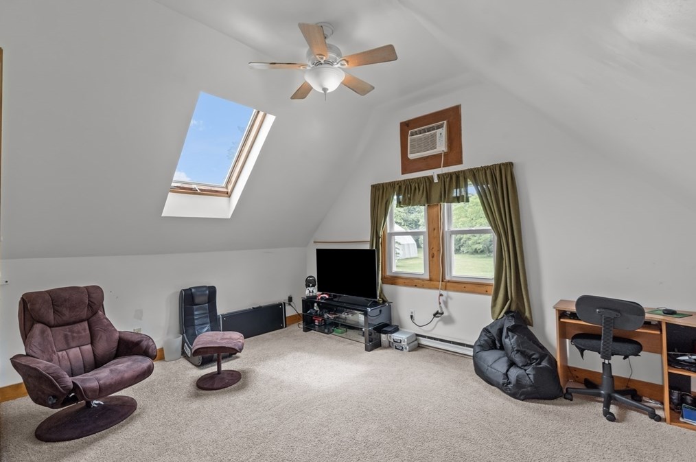 1920 Elm St, Dighton MA 02715-1237 exterior