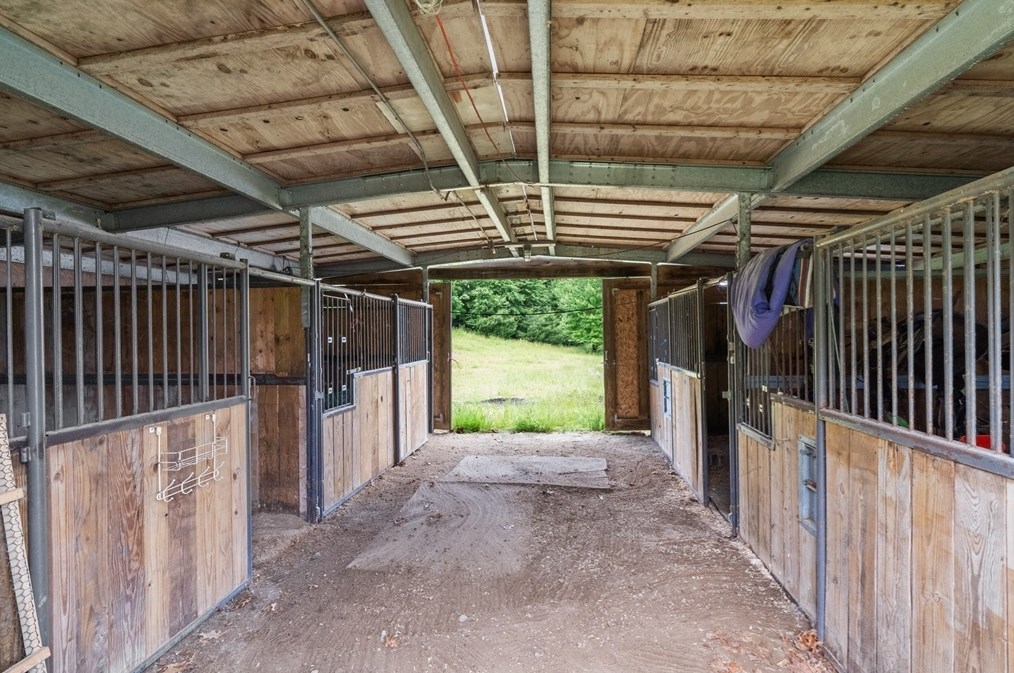 1920 Elm St, Dighton MA 02715-1237 exterior