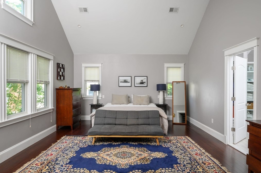 75 Popes Ln, Hingham MA 02043-2902 exterior