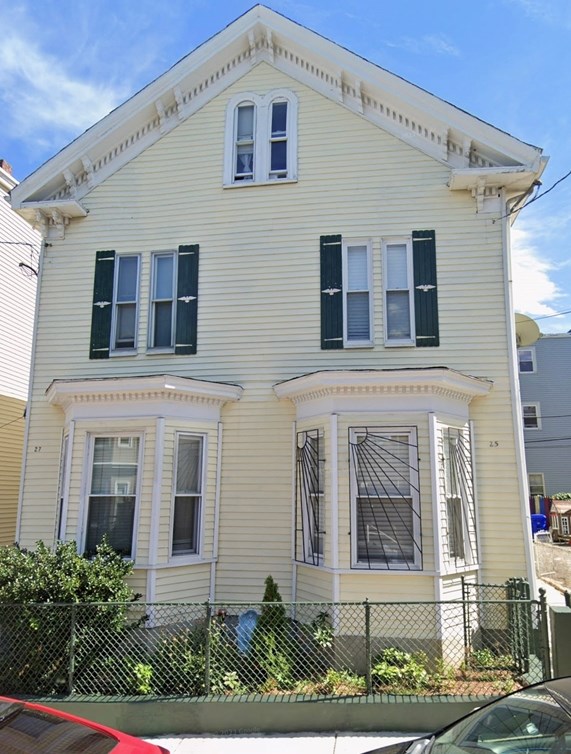 25 Clarence St, Boston MA  exterior