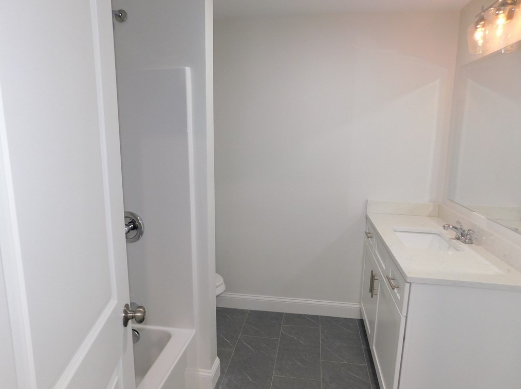 115 Winthrop St, Rehoboth MA 02769-2605 exterior