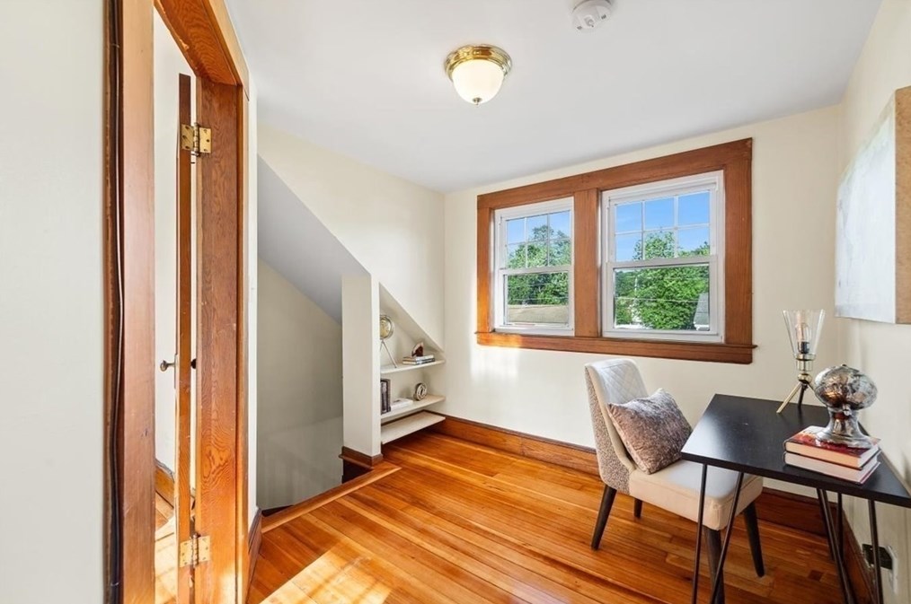 36 Broadway, Stoughton MA 02072-3006 exterior