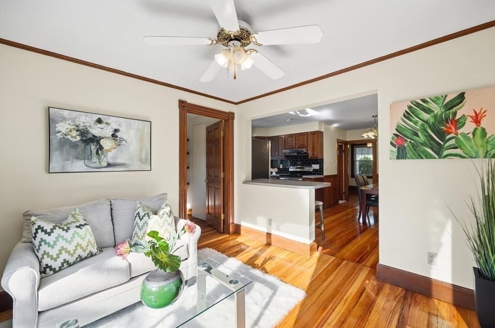 36 Broadway, Stoughton MA 02072-3006 exterior