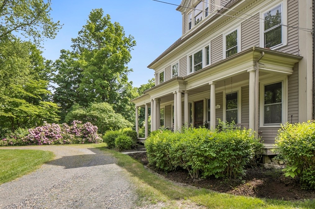 187 Howard St, West Bridgewater MA 02379-1710 exterior