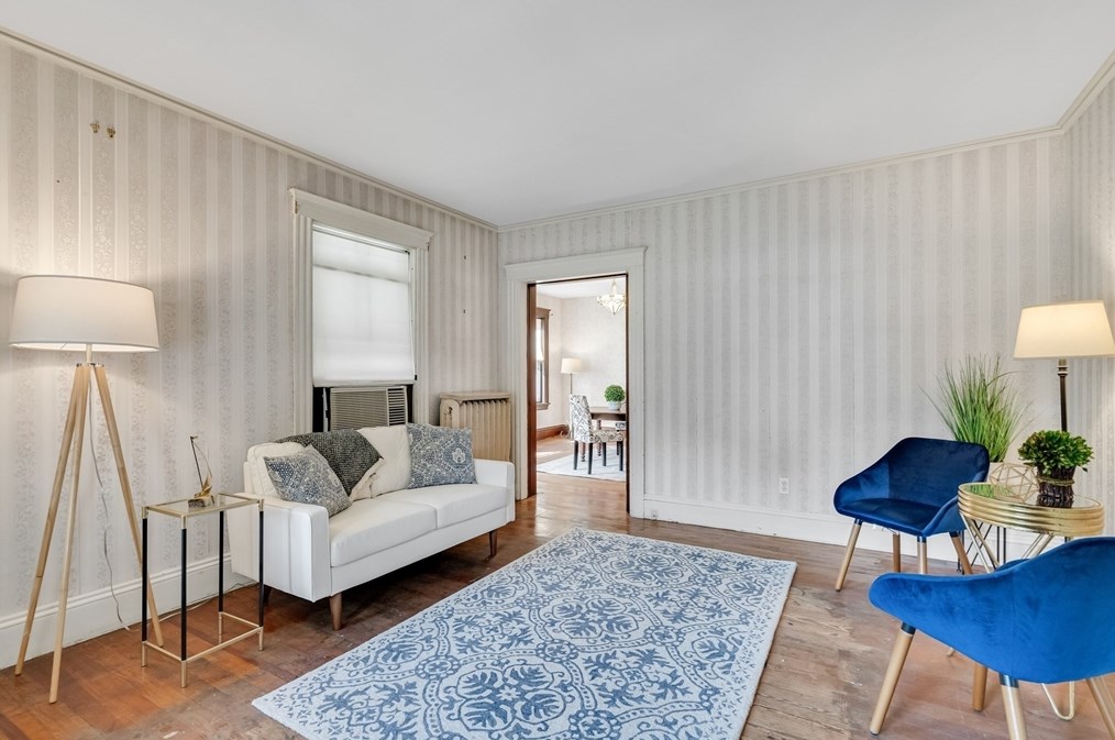 93 Warren St, Arlington MA 02474-5235 exterior