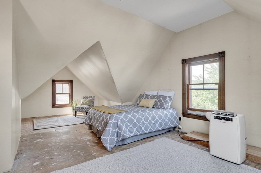 93 Warren St, Arlington MA 02474-5235 exterior