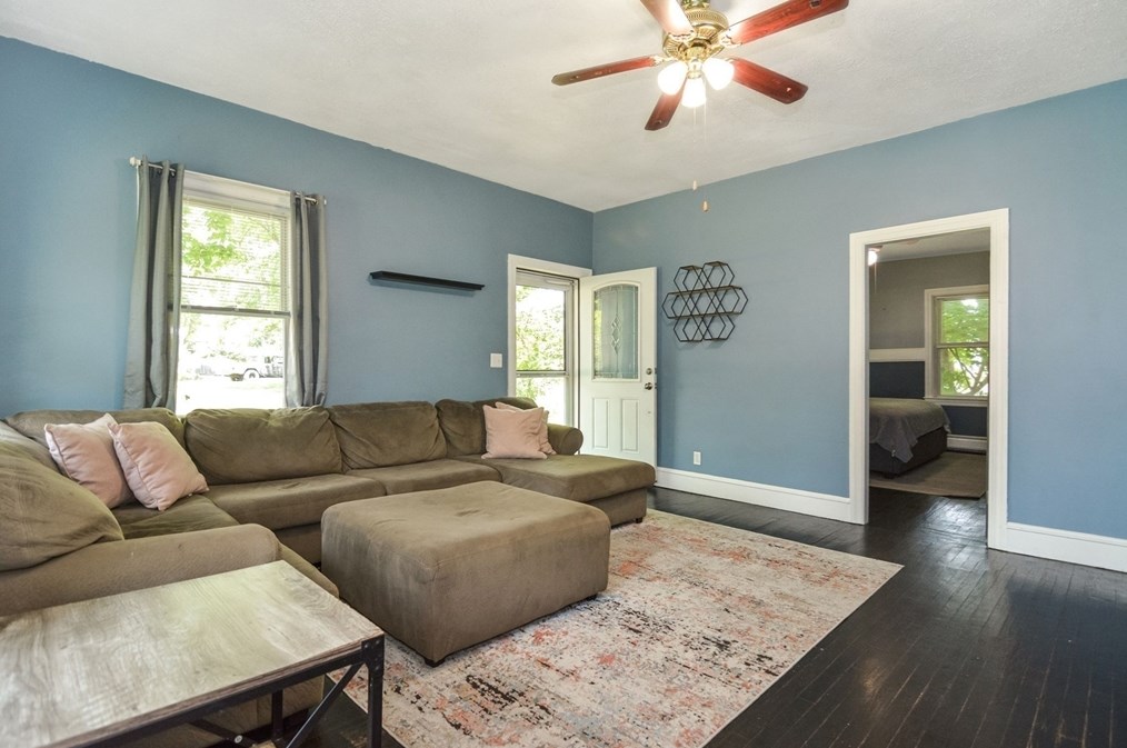 26 Fuller St, Seekonk MA 02771-6006 exterior