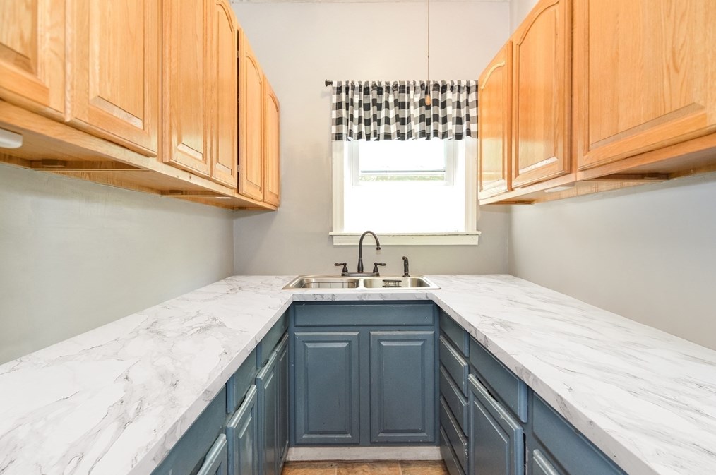 26 Fuller St, Seekonk MA 02771-6006 exterior