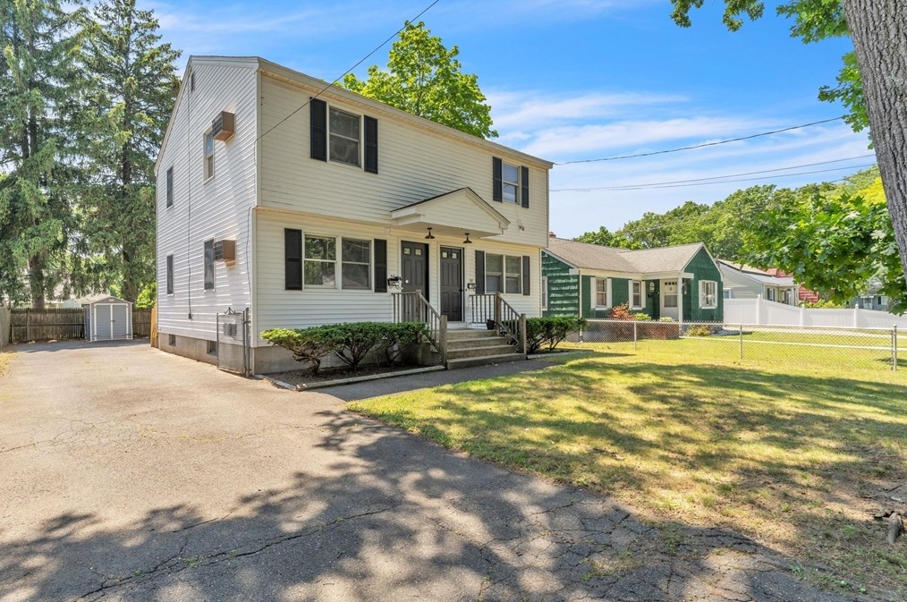 58 Arthur St, Springfield MA  01104-2218 exterior