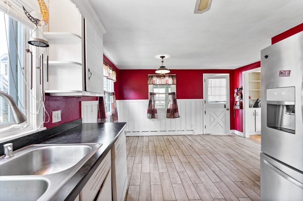 14 Prospect St, Agawam MA 01001-1403 exterior