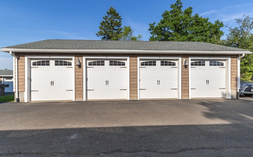 152 Water St, Danvers MA  01923-4103 exterior