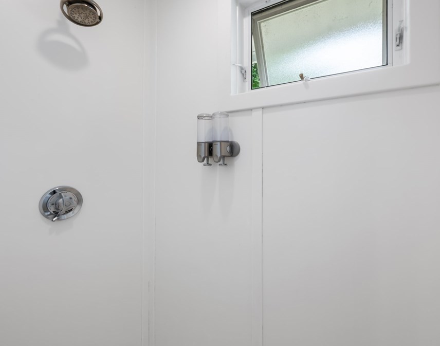 46 Roosevelt Rd, Weymouth MA 00021 exterior