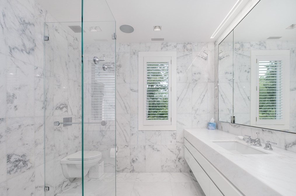 70 Possum Rd, Weston MA 02493-2318 exterior