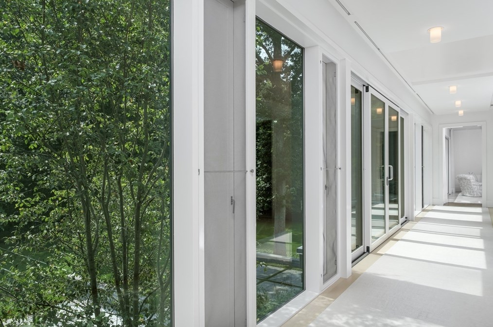 70 Possum Rd, Weston MA 02493-2318 exterior