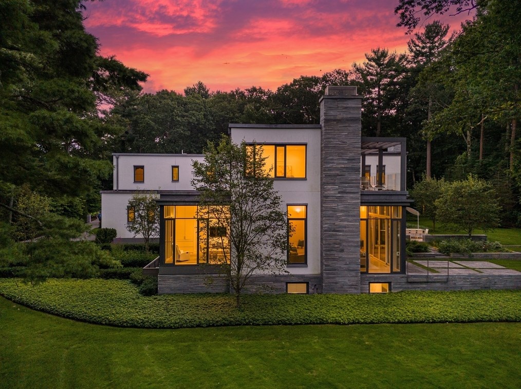 70 Possum Rd, Weston MA 02493-2318 exterior