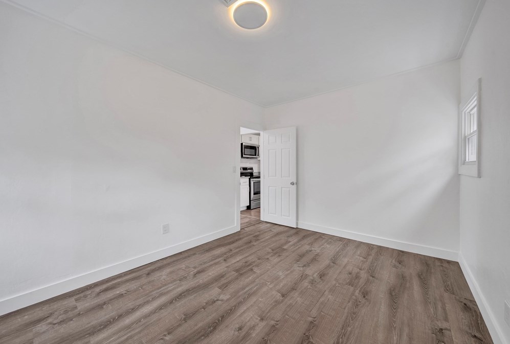 339 Abbott St, Springfield MA  01118-1601 exterior