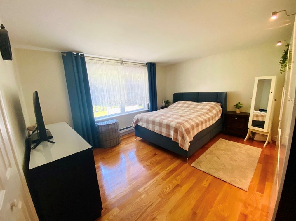 5 Circle Dr, Wilbraham MA 01095-1853 exterior