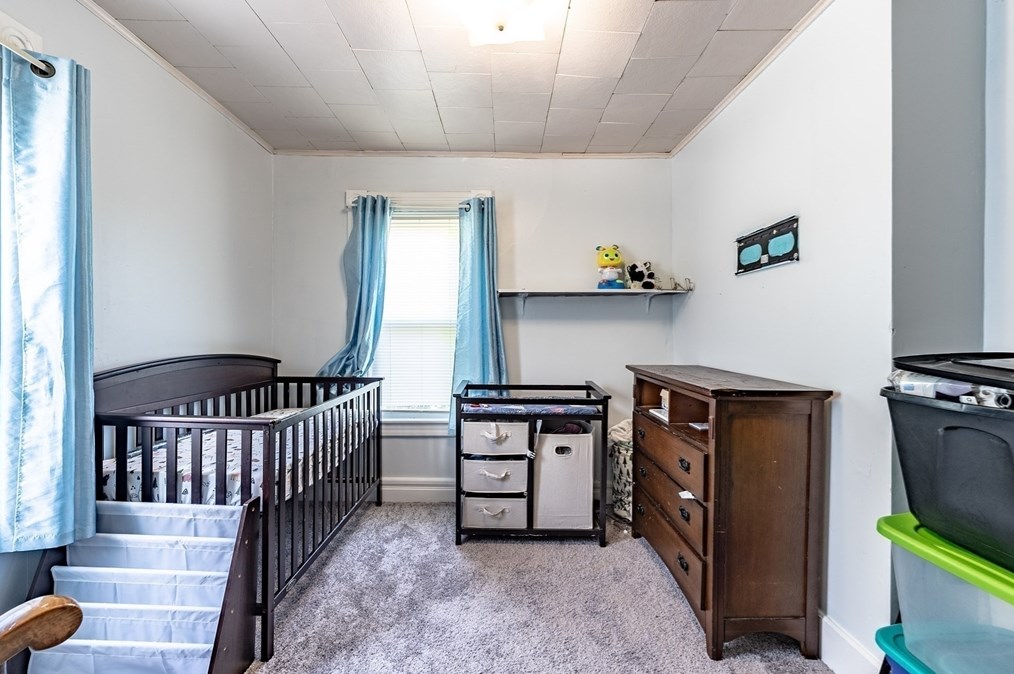 42 George St, West Springfield MA 01089-3414 exterior