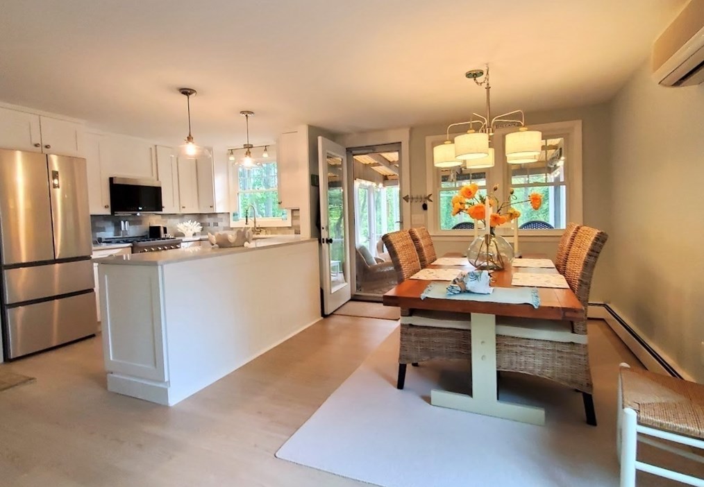 20 Surrey Ln, Harwich MA 02645-3116 exterior