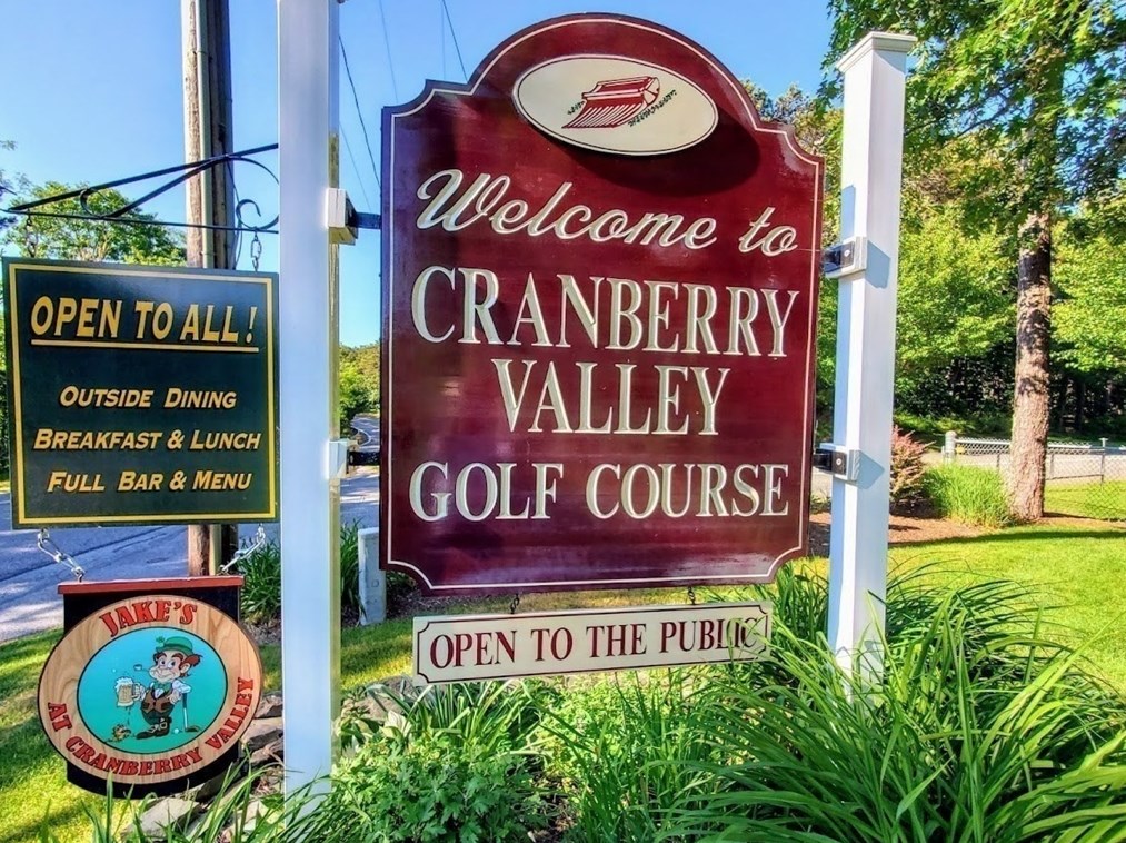 20 Surrey Ln, Harwich MA 02645-3116 exterior