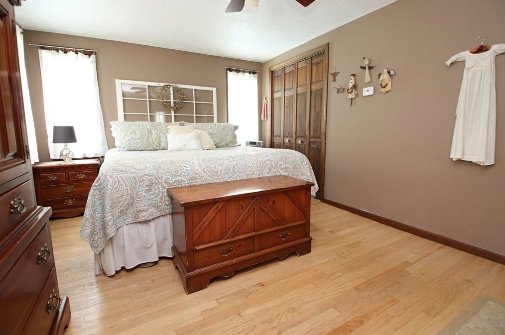 52 Pearson St, Saugus MA  01906 exterior