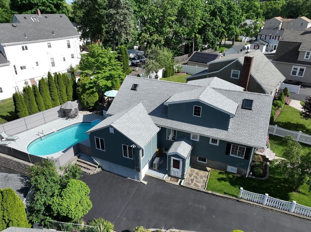 52 Pearson St, Saugus MA  01906 exterior