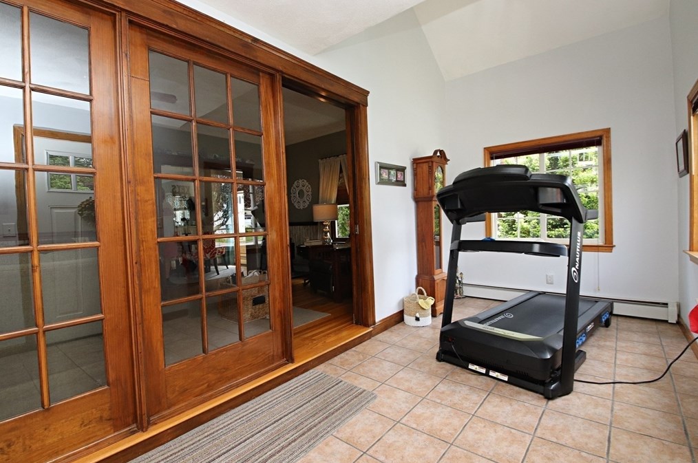 52 Pearson St, Saugus MA  01906 exterior