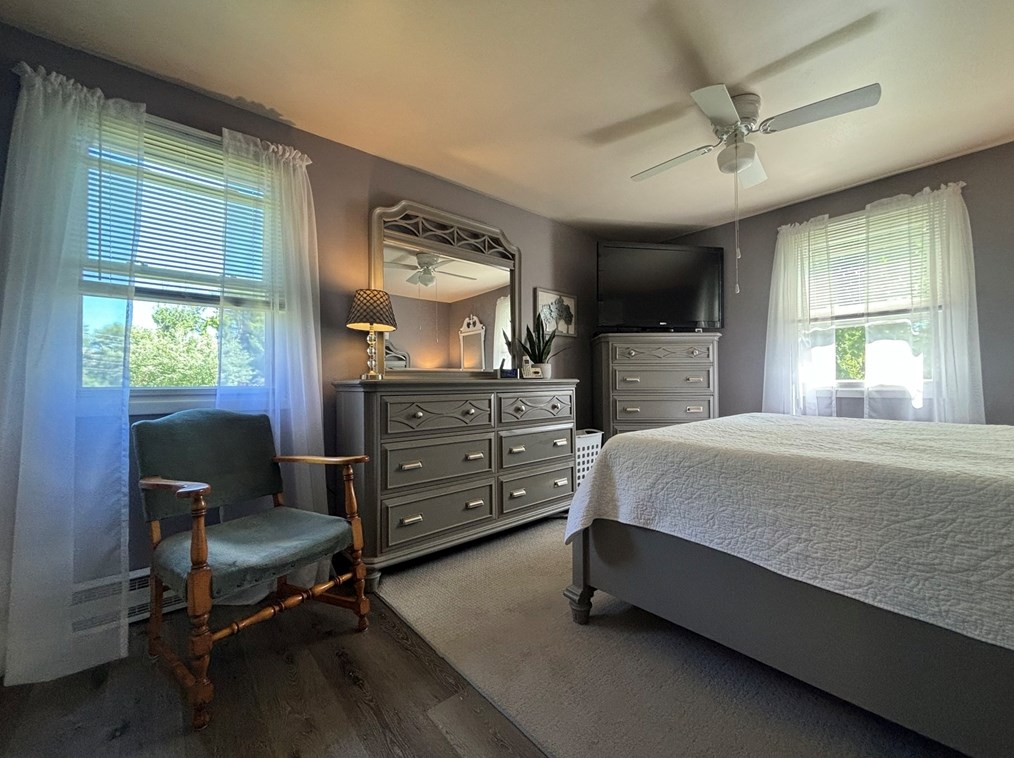 39 Washington Ave, Royalston MA 01331-9552 exterior