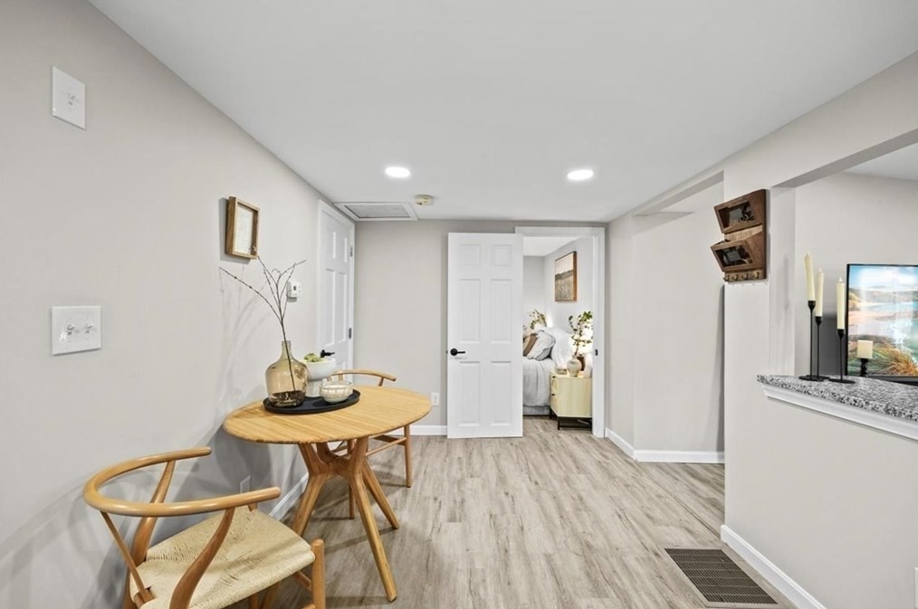 14 Pinehurst Dr, Wareham MA  02571-2065 exterior