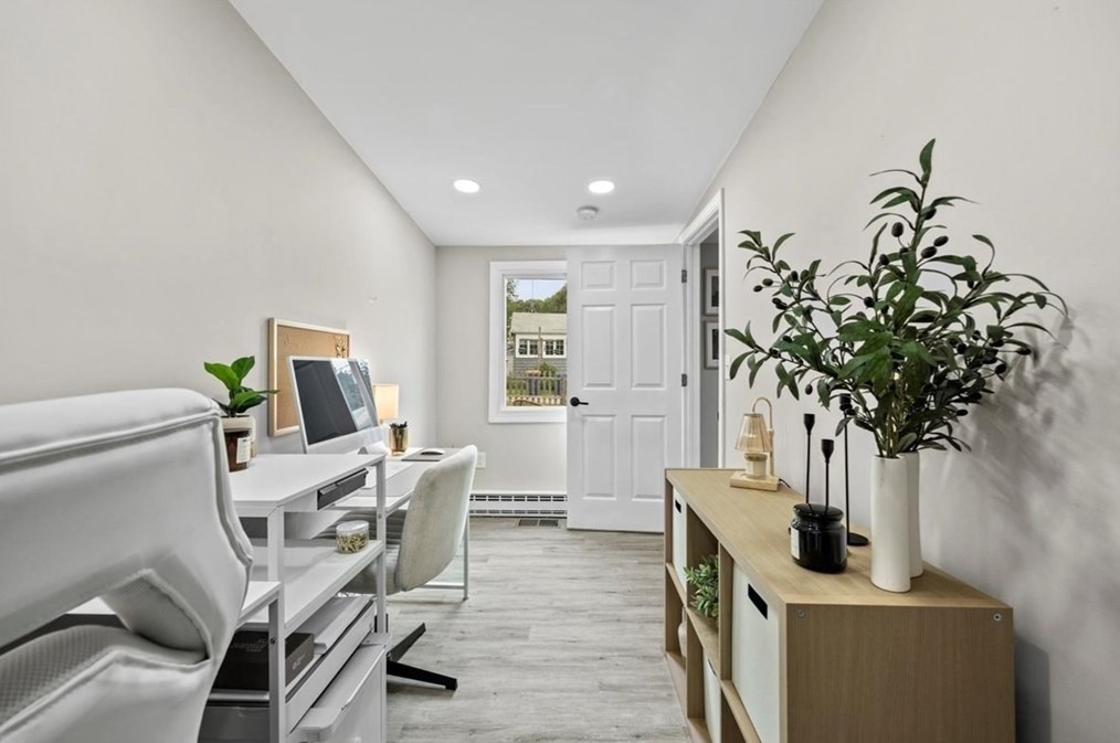 14 Pinehurst Dr, Wareham MA  02571-2065 exterior