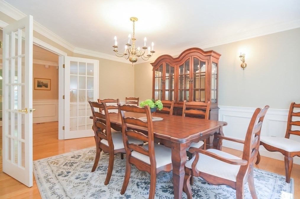 4 Evans Ln, Norfolk MA 02056-1545 exterior