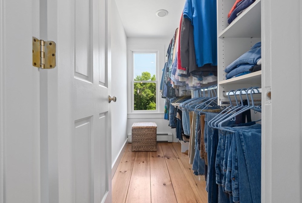 16 High St, Merrimac MA  01860-2303 exterior