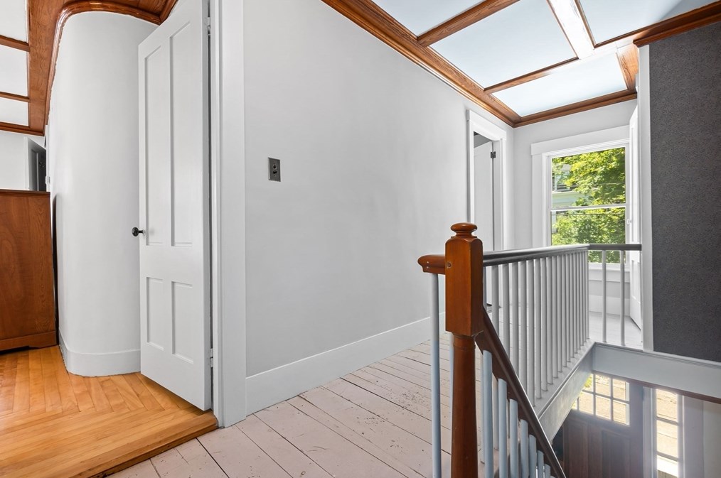 16 High St, Merrimac MA  01860-2303 exterior