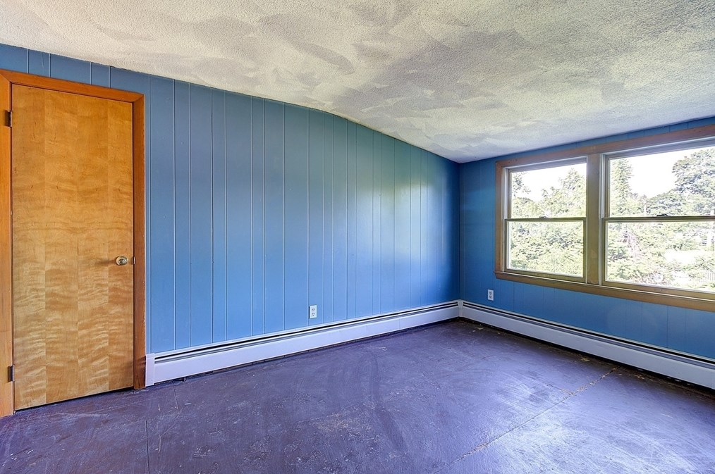 12 Chainey St, Seekonk MA 02771-4312 exterior