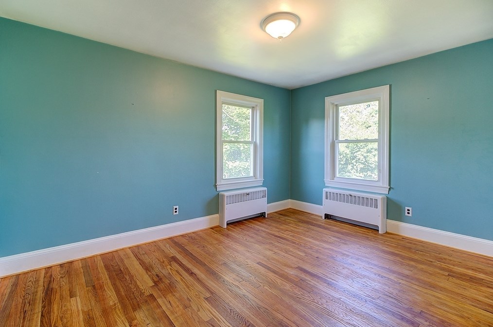 12 Chainey St, Seekonk MA 02771-4312 exterior