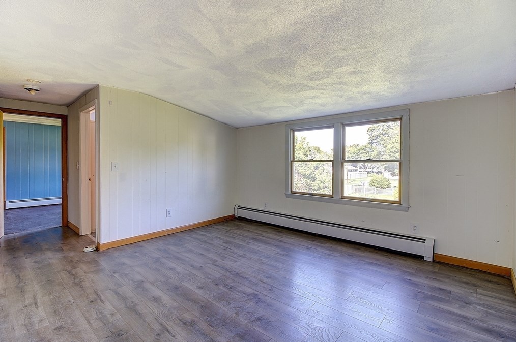 12 Chainey St, Seekonk MA 02771-4312 exterior