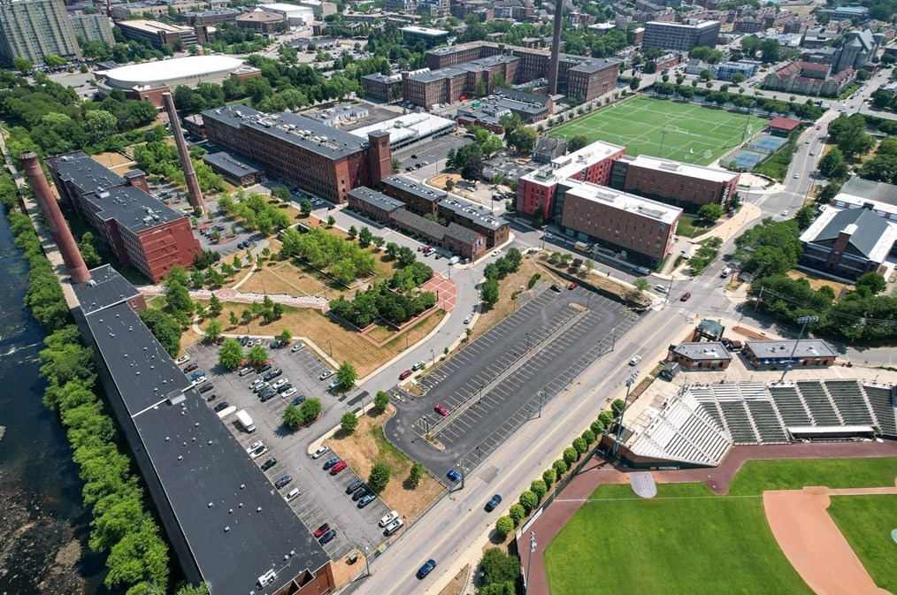 35 Riverwalk Way, Lowell MA  01854-3650 exterior