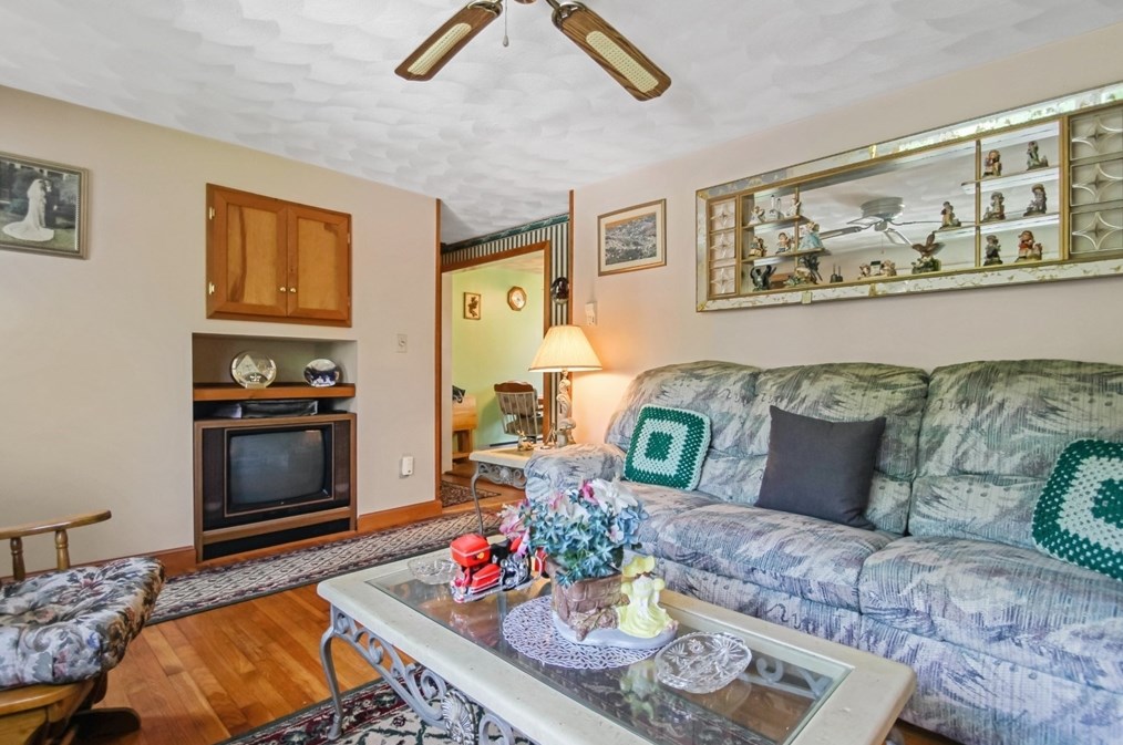 14 Jade St, Methuen MA exterior