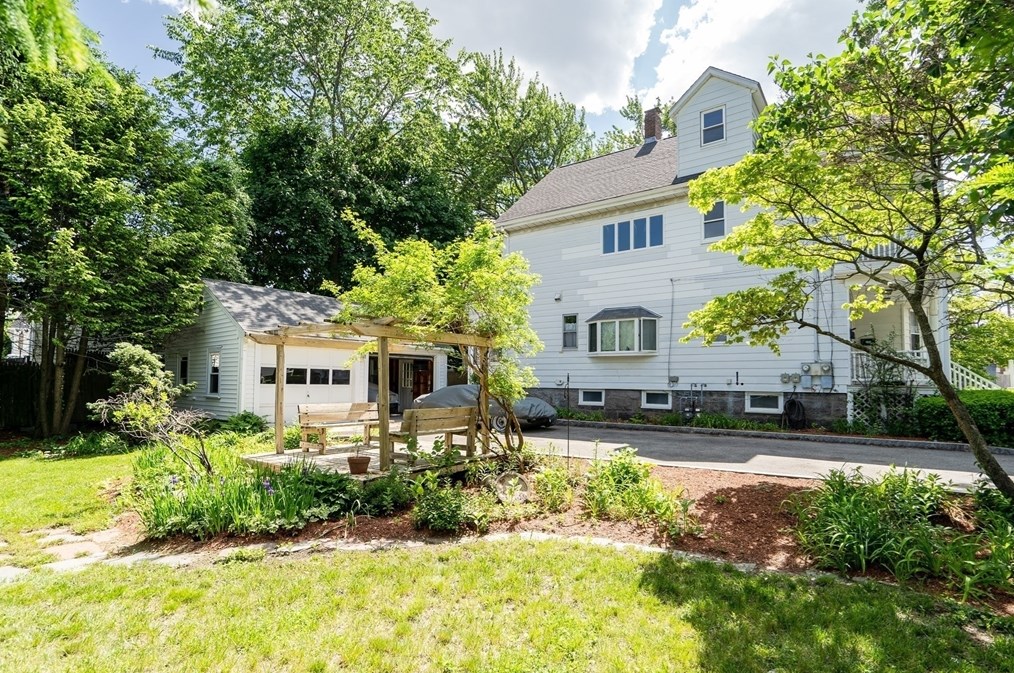 12 Guild St, Quincy MA 02169-6620 exterior