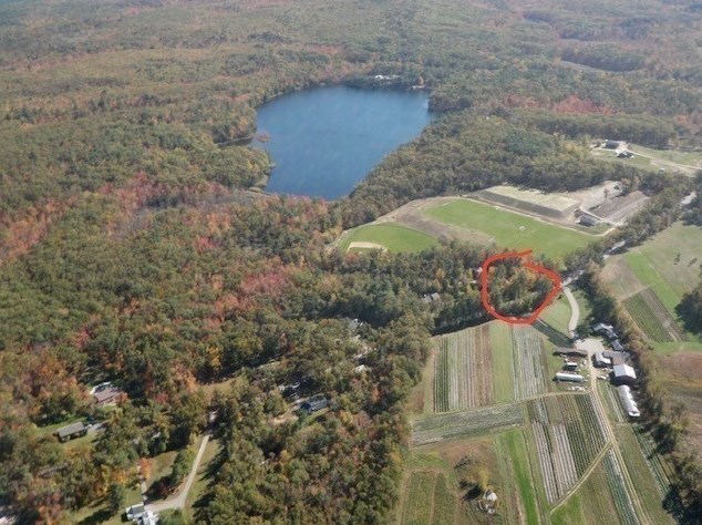 376 Grove St, Worcester MA 01605-1223 exterior