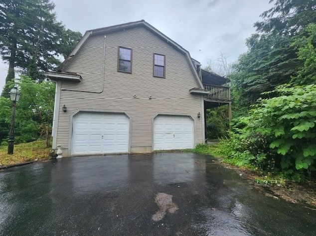 127 Hart St, Taunton MA 02780-4950 exterior