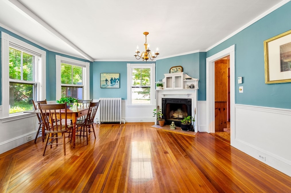 22 Pond St, Marblehead MA 01945-3454 exterior