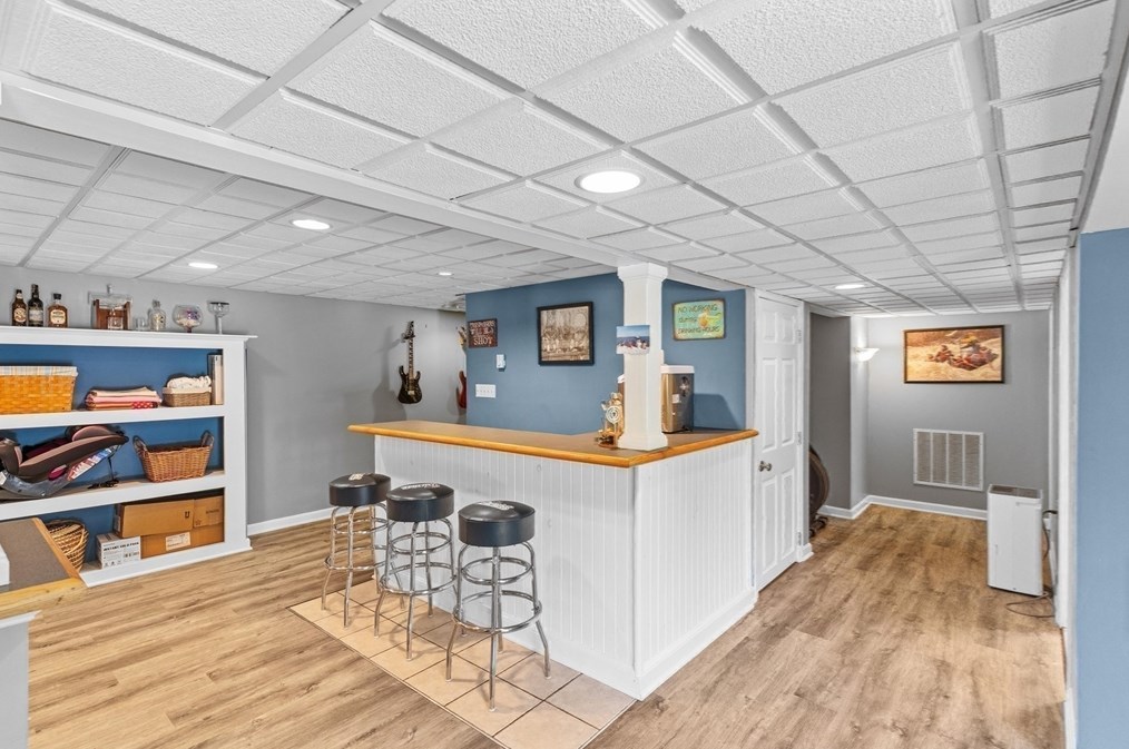 20 Earl St, New Bedford MA 02743-1924 exterior