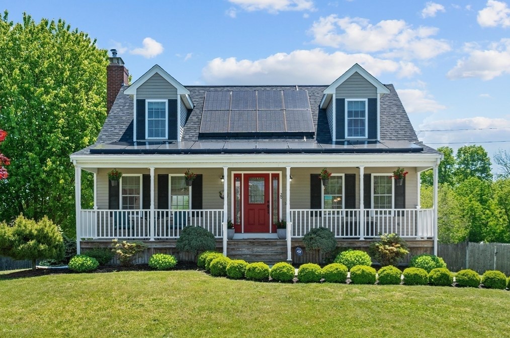 20 Earl St, New Bedford MA 02743-1924 exterior