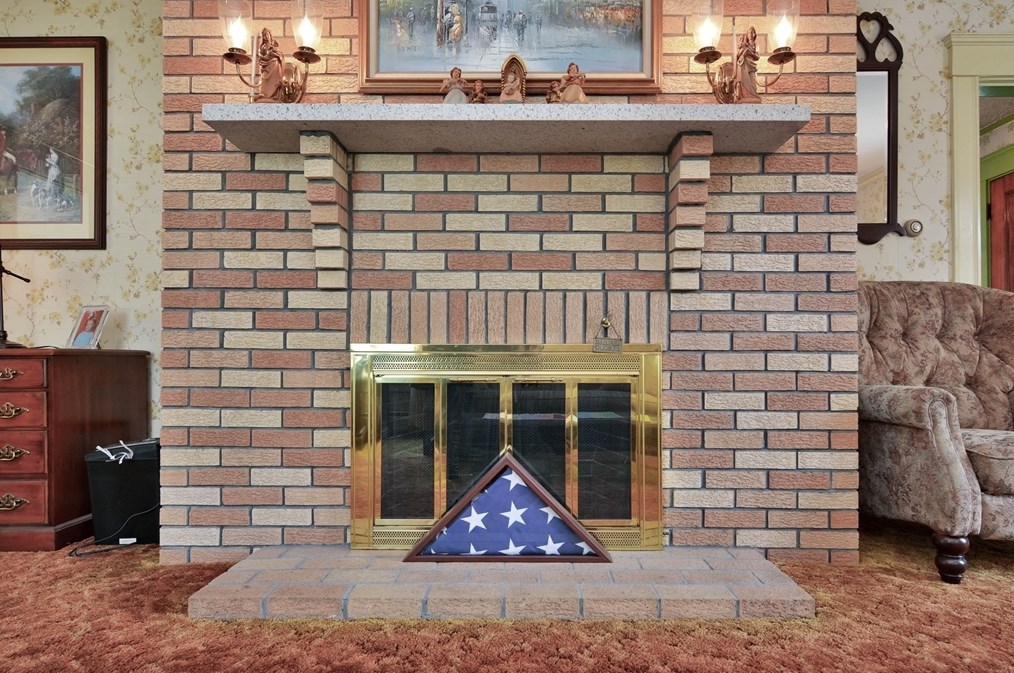 154 Woodland St, Lawrence MA 01841-2333 exterior