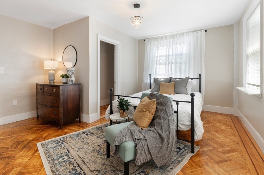 18 Chestnut St, Peabody MA  01960-5432 exterior