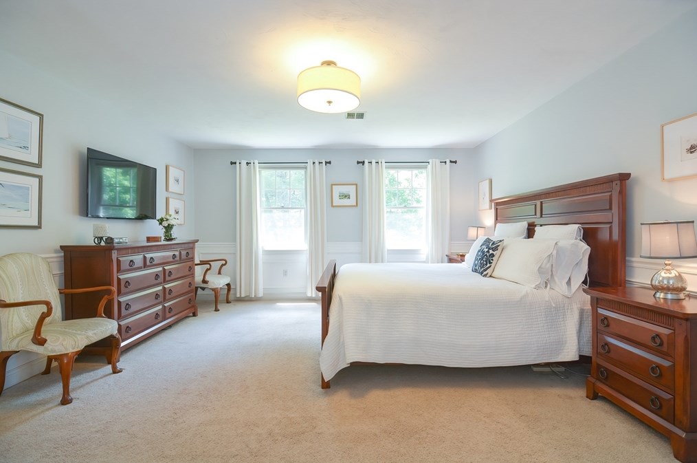 100 St, Franklin MA 02038-3398 exterior