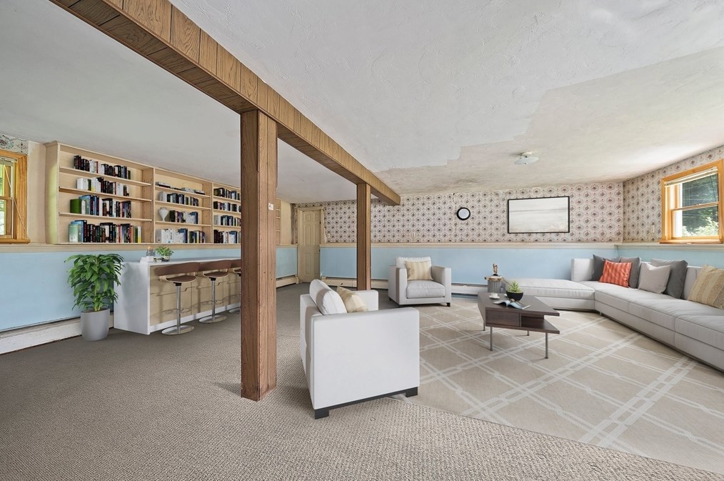 45 Fairwood Dr, Pembroke MA 02359-2713 exterior