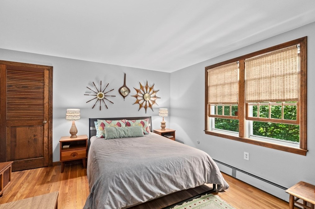 203 Lazell St, Hingham MA 02043-4404 exterior